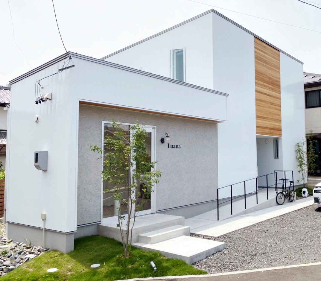 終了いたしました 店舗併用住宅 暮らしのご見学会 三重郡菰野町 まつ毛と眉のサロンluana 三重の注文住宅 なら北欧デザインのフォレスト オオモリ