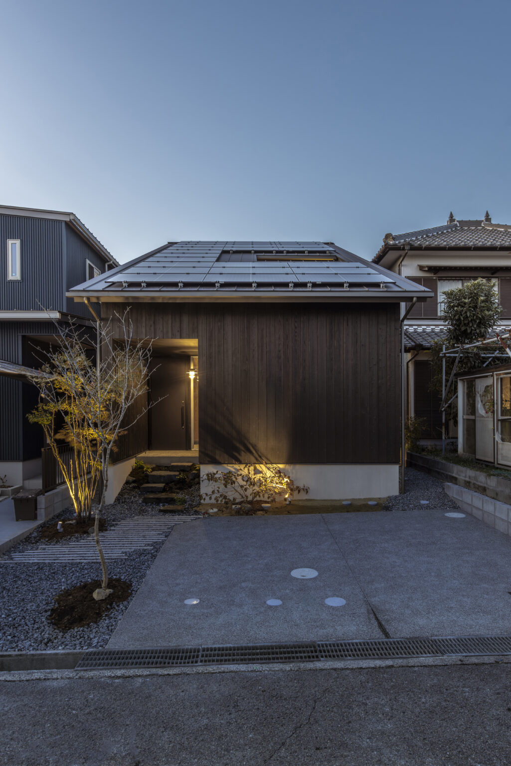 住宅外観のトレス画像